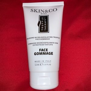Skin&co Roma truffle therapy. NWT.